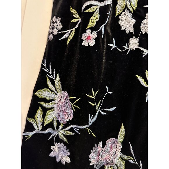 Calvin‎ Klein Women Black Velvet Floral Embroidery Sheath Dress Size 8 - Picture 4 of 7